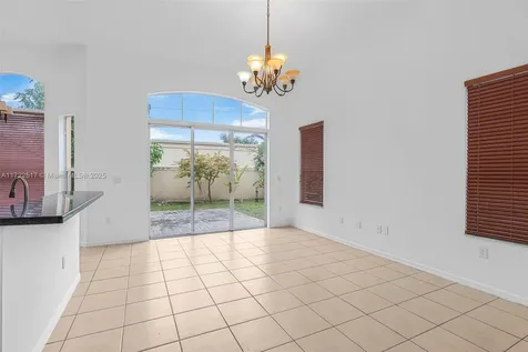 2039 NE 6th Court Homestead FL 33033