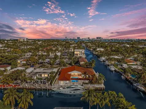 12904 Banyan Road North Miami FL 33181