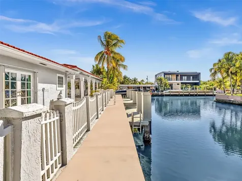 12904 Banyan Road North Miami FL 33181