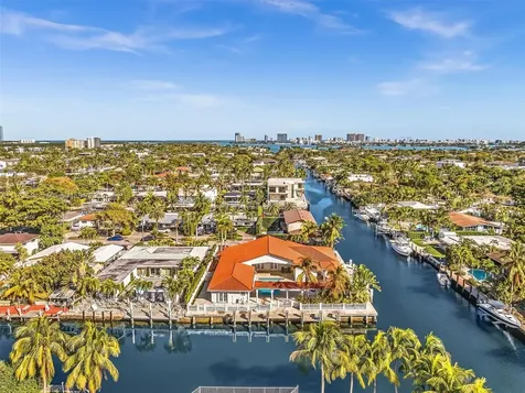 12904 Banyan Road North Miami FL 33181