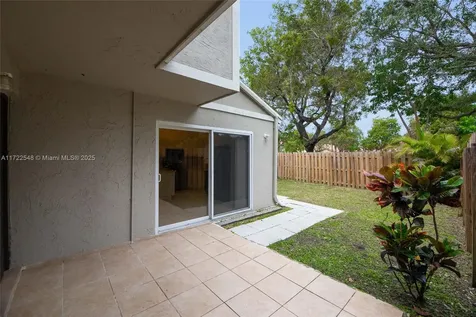 702 Commodore Drive Plantation FL 33325