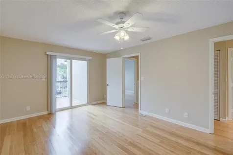 702 Commodore Drive Plantation FL 33325