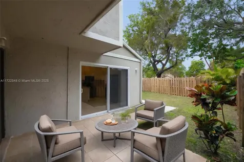 702 Commodore Drive Plantation FL 33325