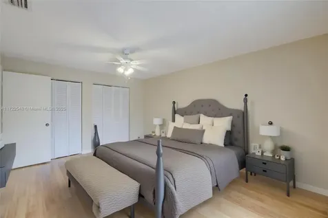 702 Commodore Drive Plantation FL 33325