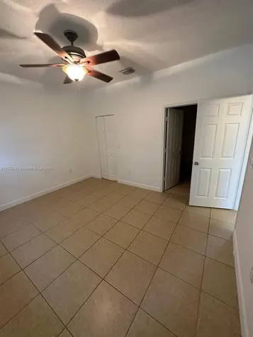 2589 NE 4th Street Homestead FL 33033