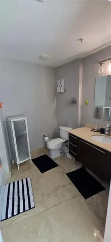 1900 Bayshore Drive Miami FL 33132