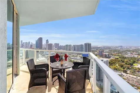 1900 Bayshore Drive Miami FL 33132