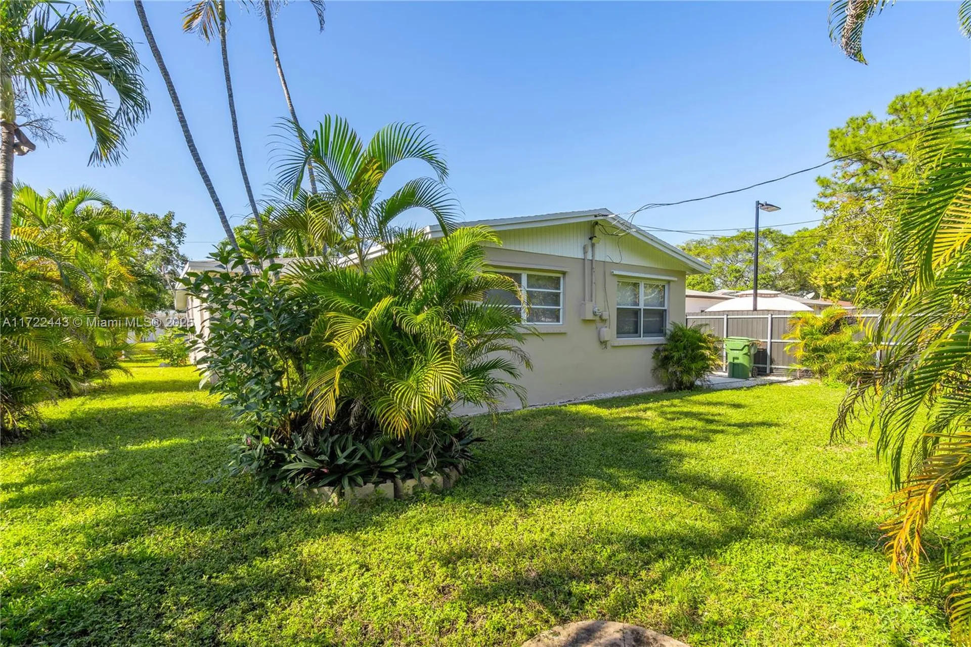 864 NW 16th Terrace Fort Lauderdale FL 33311