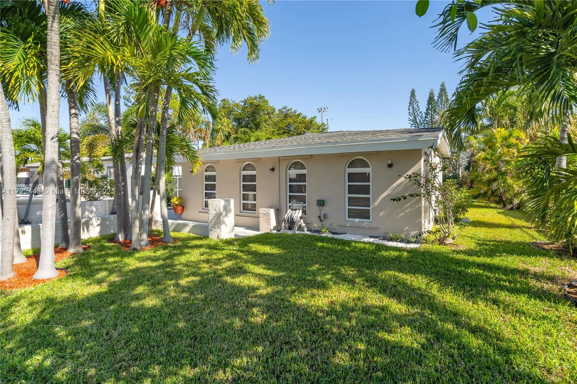 864 NW 16th Terrace Fort Lauderdale FL 33311