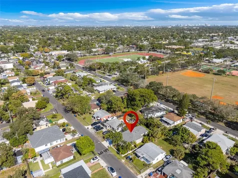 864 NW 16th Terrace Fort Lauderdale FL 33311