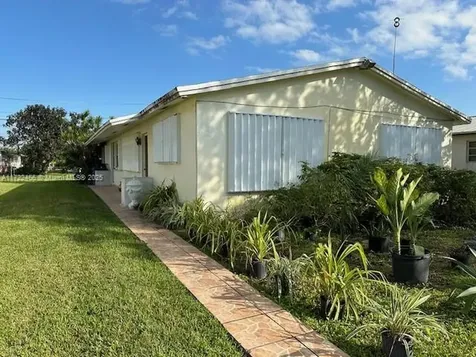25421 SW 107th Court Homestead FL 33032