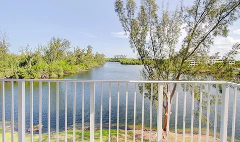 8240 SW 210 Th Cutler Bay FL 33189