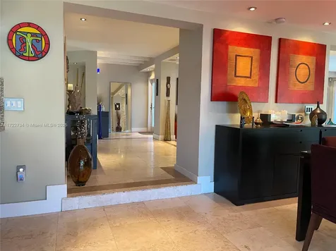 6411 SW 62nd Terrace South Miami FL 33143