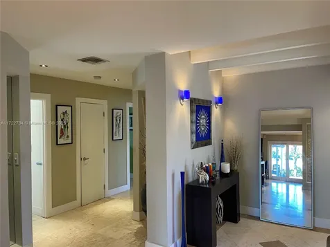 6411 SW 62nd Terrace South Miami FL 33143