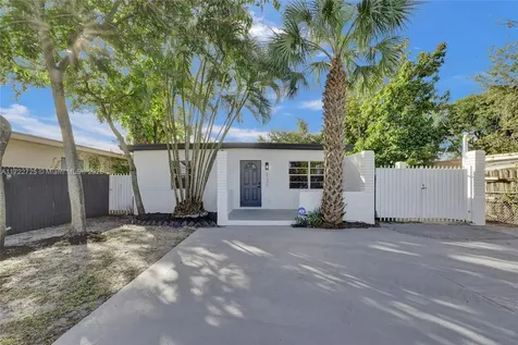 6126 SW 40th Court Miramar FL 33023
