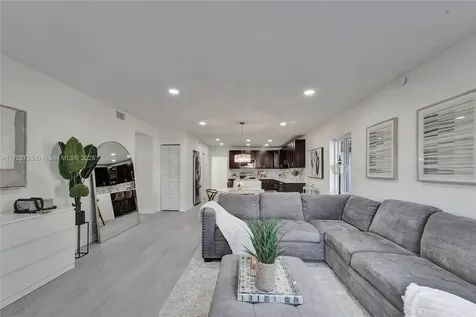 6126 SW 40th Court Miramar FL 33023