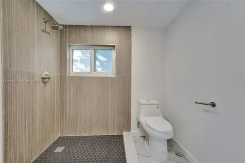 6126 SW 40th Court Miramar FL 33023