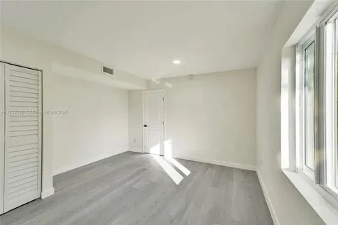 6126 SW 40th Court Miramar FL 33023