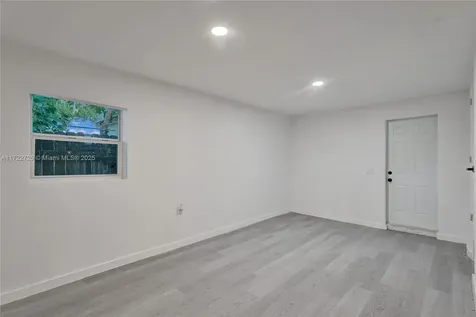 6126 SW 40th Court Miramar FL 33023