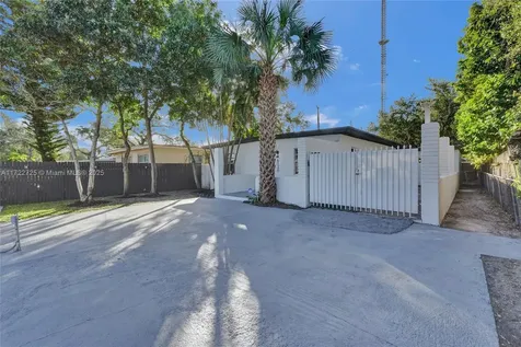 6126 SW 40th Court Miramar FL 33023