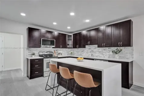 6126 SW 40th Court Miramar FL 33023