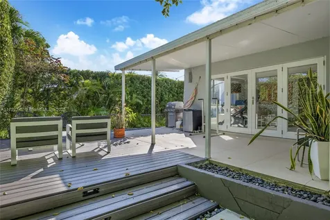 9365 Dickens Avenue Surfside FL 33154