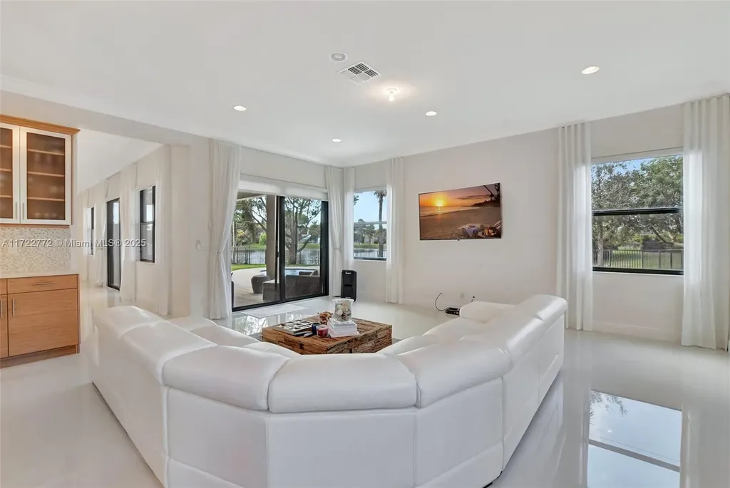 12129 Boca Reserve Lane Boca Raton FL 33428