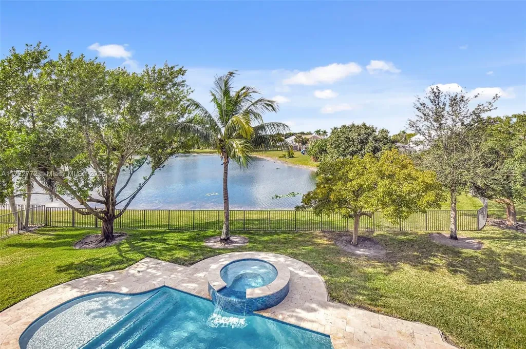 12129 Boca Reserve Lane Boca Raton FL 33428