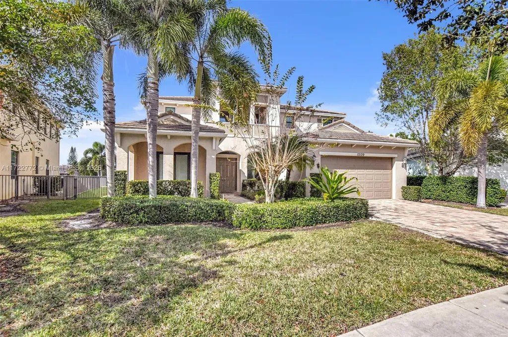 12129 Boca Reserve Lane Boca Raton FL 33428
