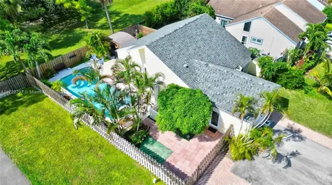 553 Goldenwood Way Wellington FL 33414