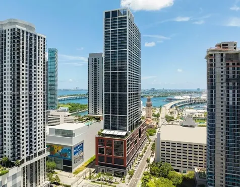 159 NE 6 Miami FL 33132