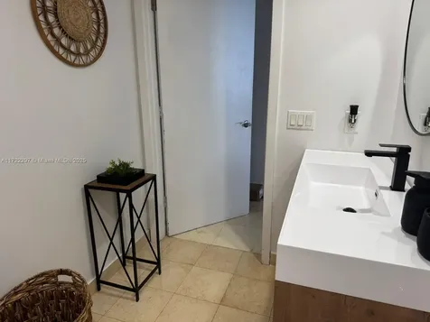 1830 S Ocean Drive Hallandale Beach FL 33009
