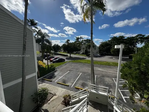 3437 NW 44th Street Oakland Park FL 33309
