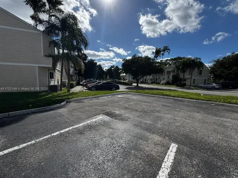 3437 NW 44th Street Oakland Park FL 33309