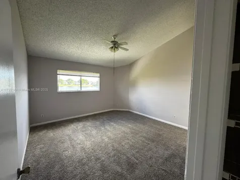 3437 NW 44th Street Oakland Park FL 33309