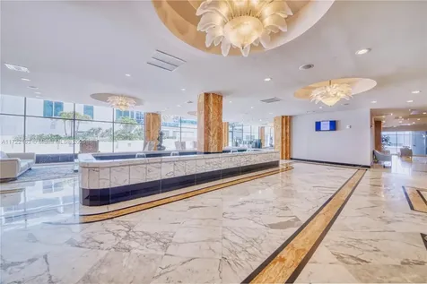 2751 S Ocean Drive Hollywood FL 33019