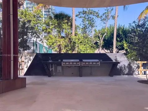 6365 Collins Avenue Miami Beach FL 33141