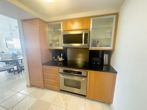 6365 Collins Avenue Miami Beach FL 33141