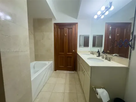6365 Collins Avenue Miami Beach FL 33141