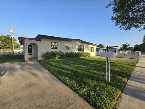 18915 NW 44th Court Miami Gardens FL 33055