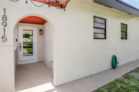 18915 NW 44th Court Miami Gardens FL 33055