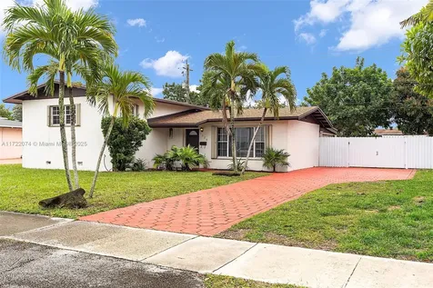 1320 NE 205th Terrace Miami FL 33179