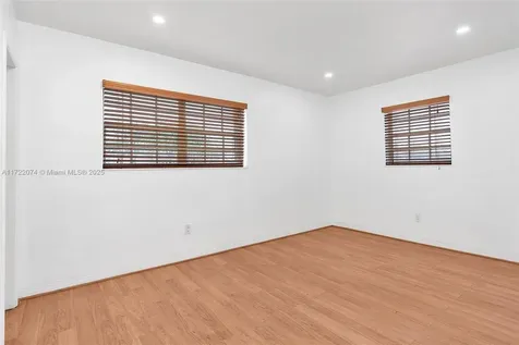 1320 NE 205th Terrace Miami FL 33179