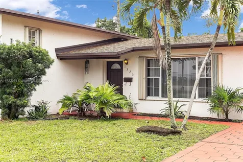 1320 NE 205th Terrace Miami FL 33179