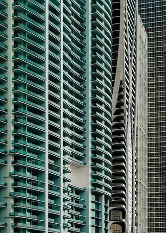 900 Biscayne Boulevard Miami FL 33132