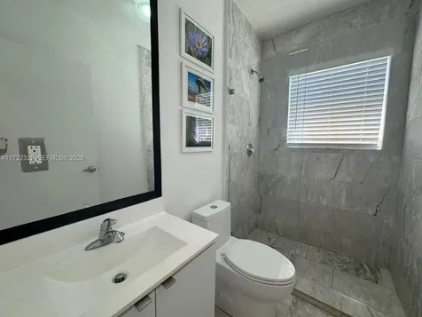 810 7th Street Miami Beach FL 33139