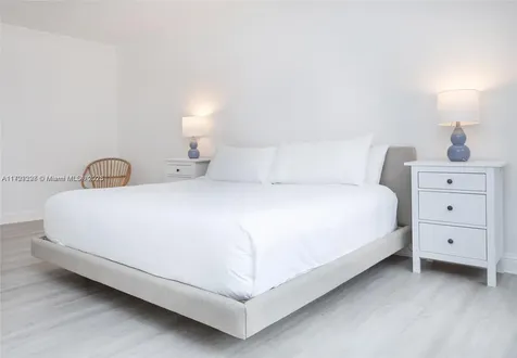 5161 Collins Avenue Miami Beach FL 33140