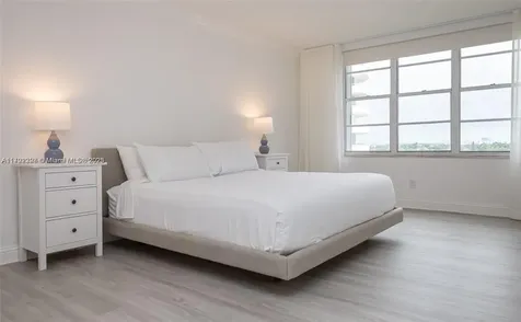 5161 Collins Avenue Miami Beach FL 33140