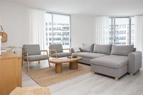 5161 Collins Avenue Miami Beach FL 33140