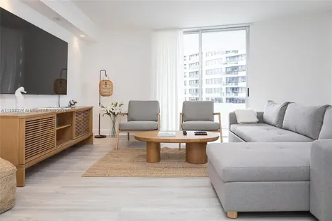 5161 Collins Avenue Miami Beach FL 33140